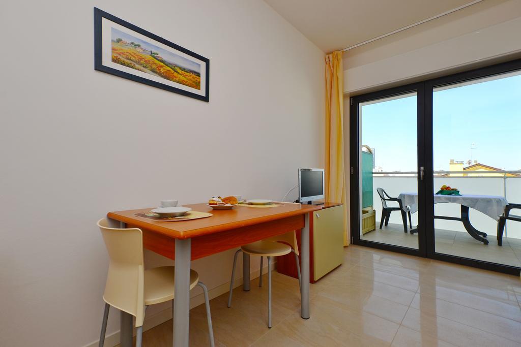 Residenza Verde Lignano Sabbiadoro Eksteriør billede